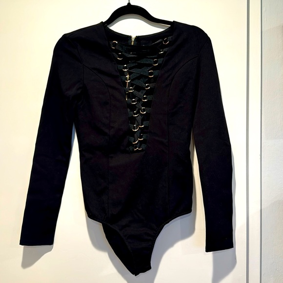 MOVING SALE Black sexy peekaboo criss cross front bodysuit - Picture 1 of 5